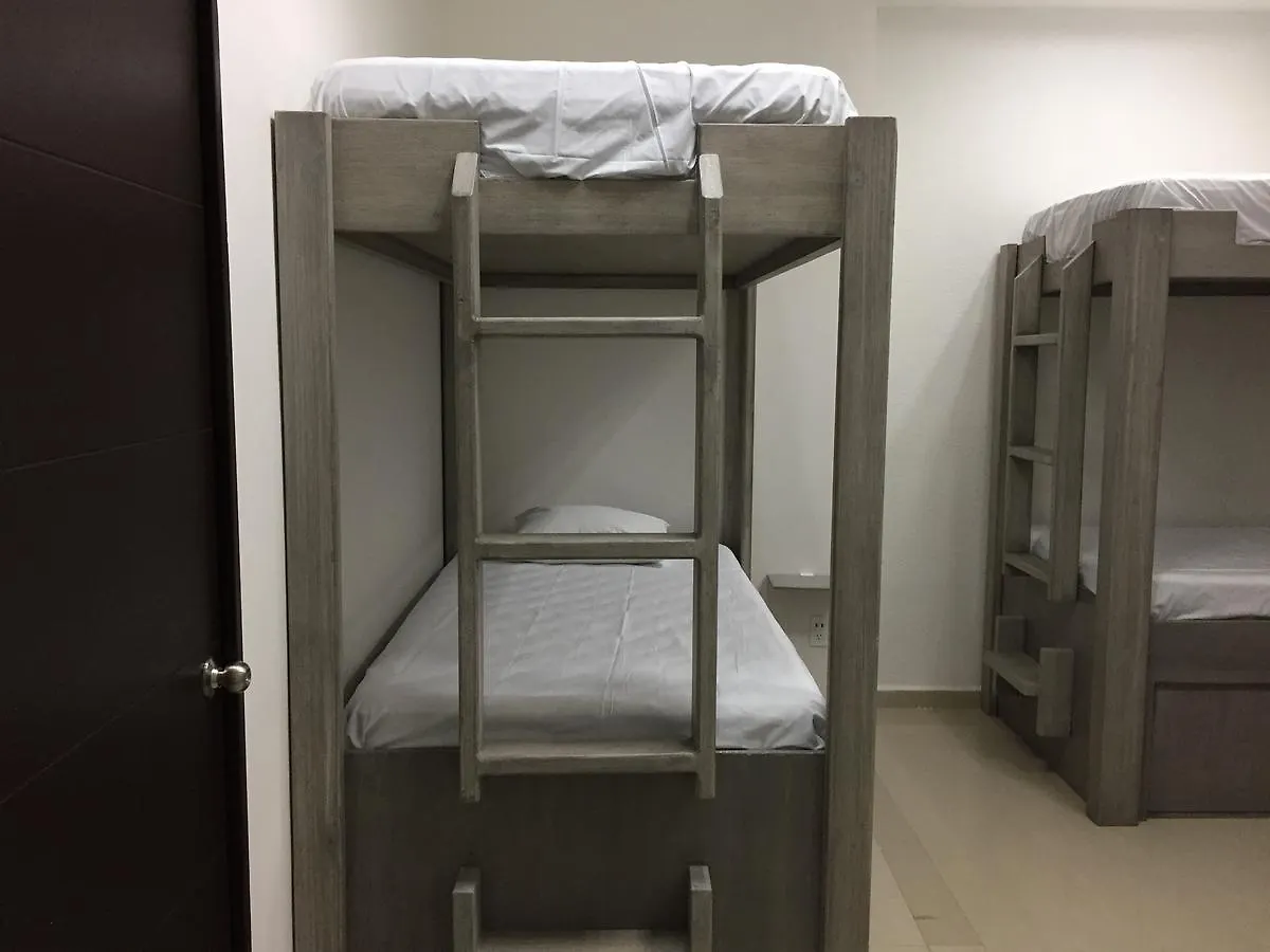 **  Hotel Inn Cancun Mexico